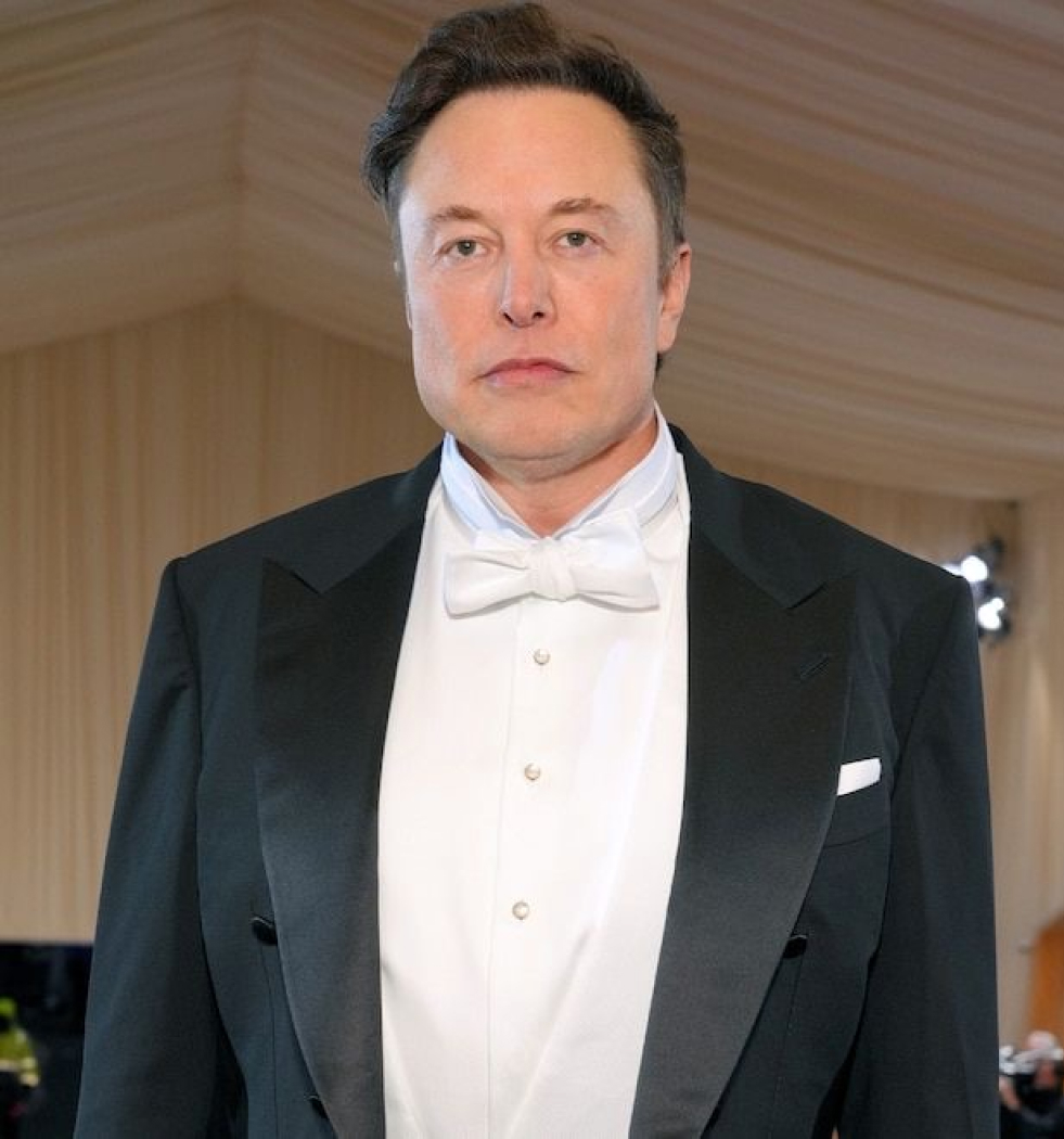 Elon Musk  lost 30 lbs in 3 months